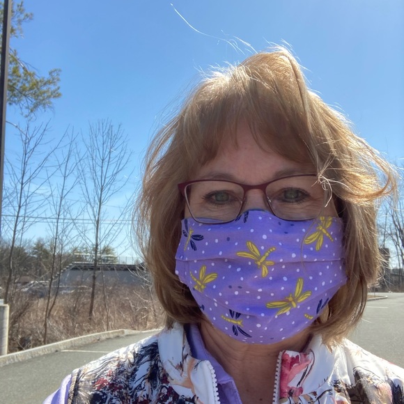 Meet your Posher, Karen - Picture 1 of 1